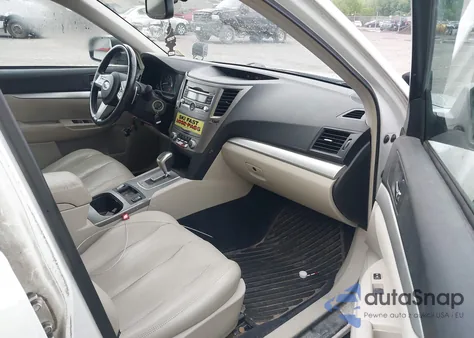 2011 Subaru Outback 2.5I Premium из США, поврежденный, VIN 4S4BRBGC2B3313400